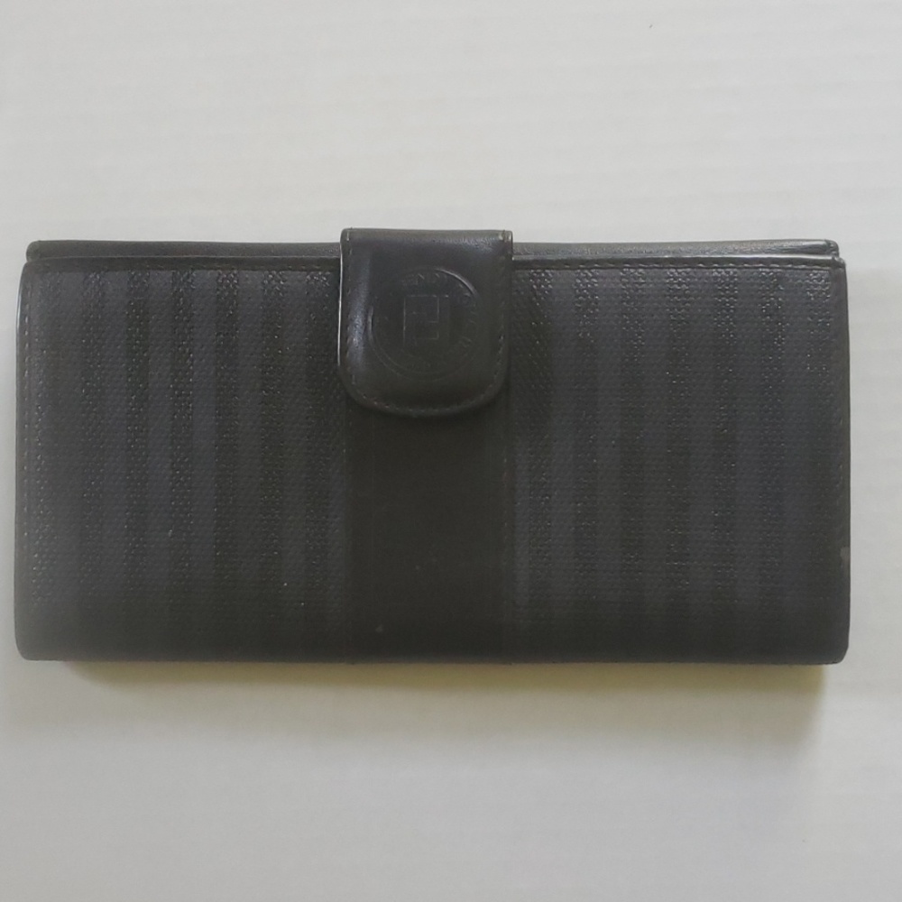 Fendi Wallet, Very Good Condition